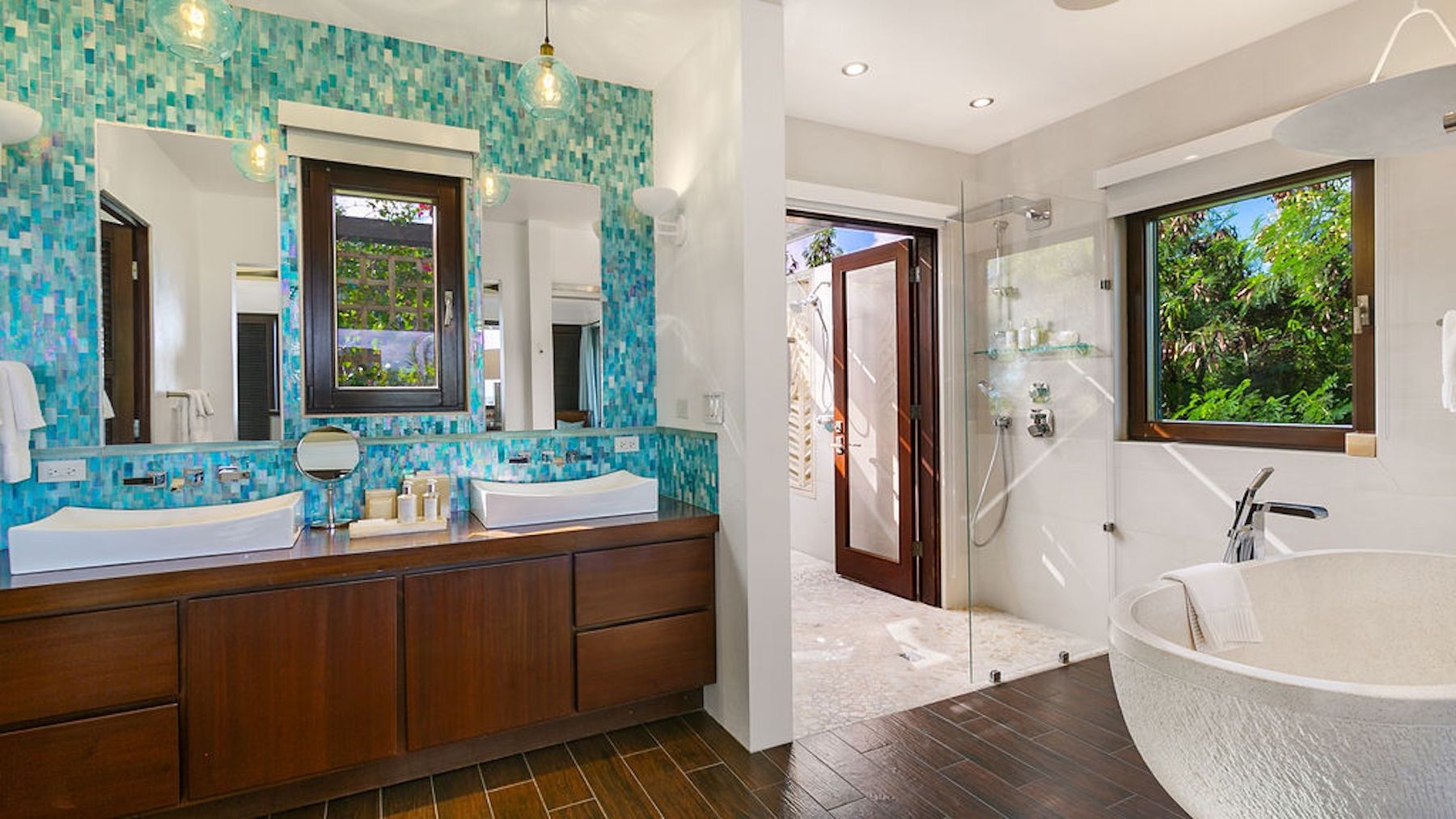 Nevaeh Villa - Fully Staffed villa photo.